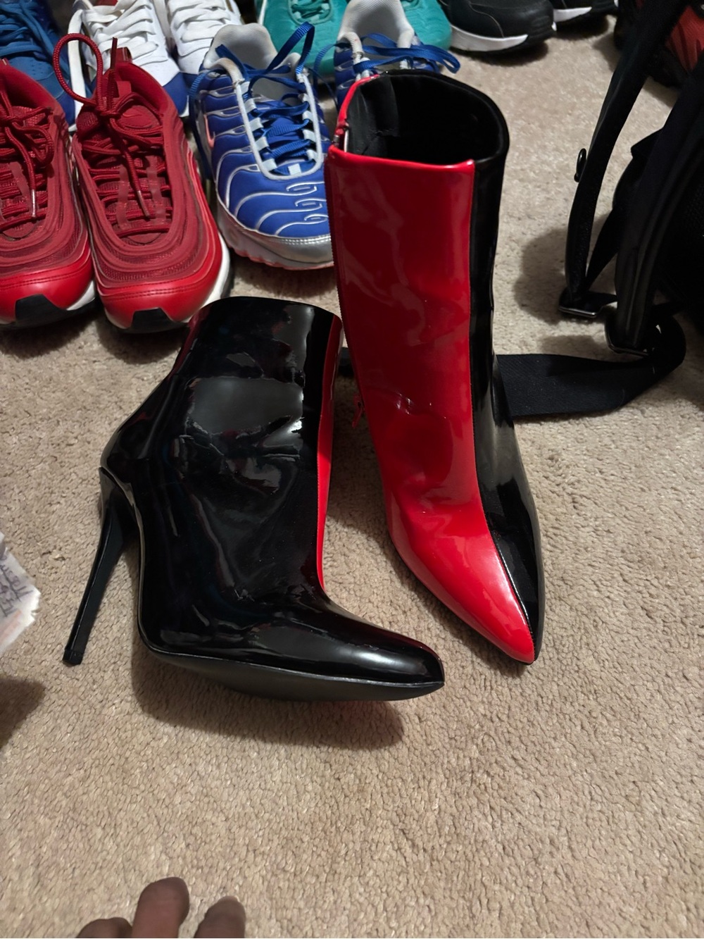 Black & Red Patent Pointed-Toe Stiletto Ankle Boots - Women OFFERS WELCOME 🤗
